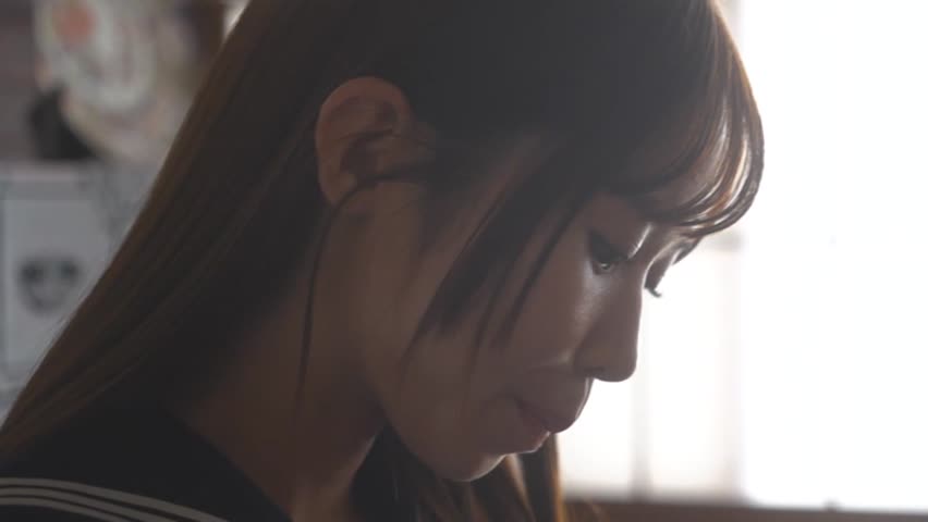 中年チ○ポ偏愛女学生 天羽りりか