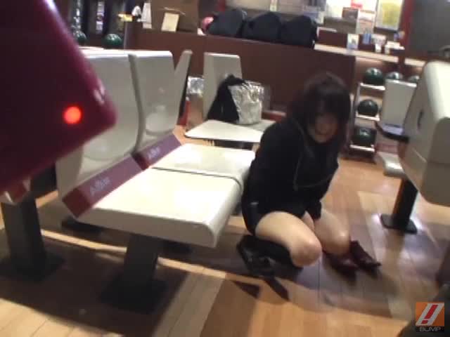 露出番外地 女子○生調○グラフティー 芽衣奈