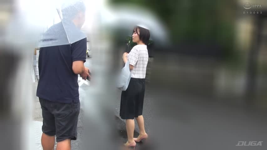 美人エステティシャンさんが童貞チ○ポを泡洗い！
