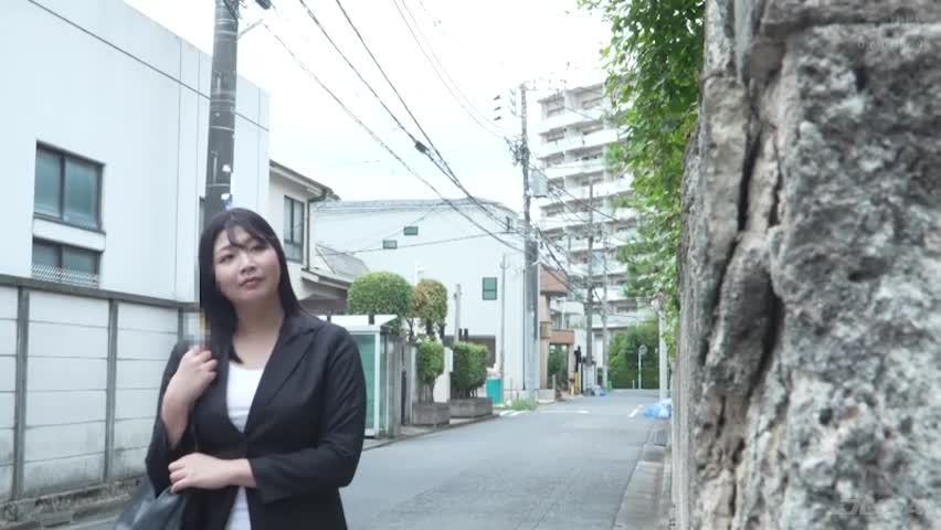 押しに弱すぎる美人自立支援職員 瀬田一花