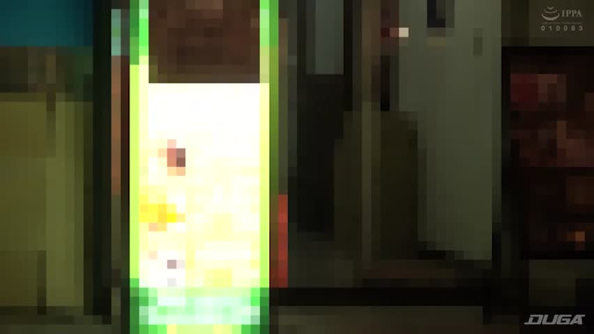 デカ尻中国人嬢が生挿入を我許可了するまでの一部始終