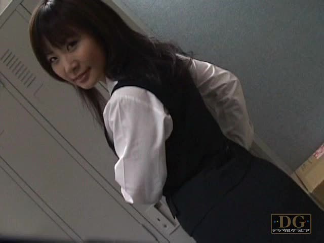 OLゼンゾリーナ 白崎由奈