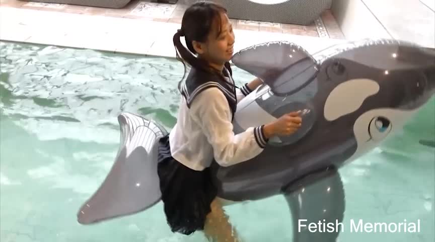 セーラー服ウェット1