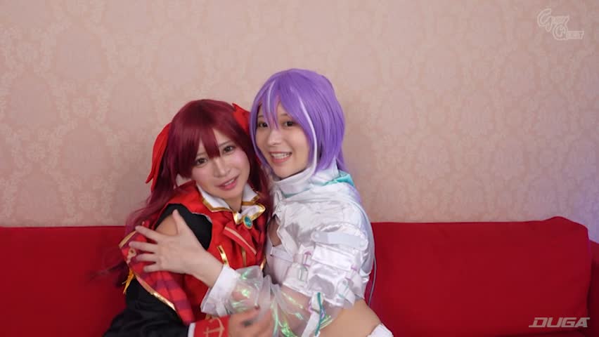 同人コスプレイヤーイチャつきレズビアン サンプル画像1