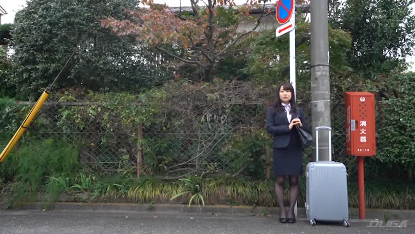 入社した時から憧れていた女上司と相部屋NTR 宮沢ちはる