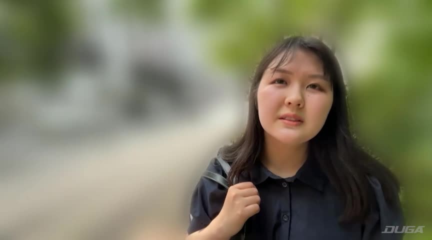 日々樹梨花ちゃんとリモバイ散歩!街中で絶頂恥○プレイ