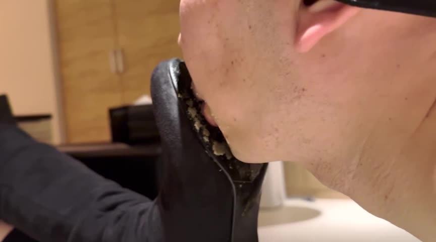 T様＆もえ様＆友人様のM男いじめ 2025年年末スペシャル