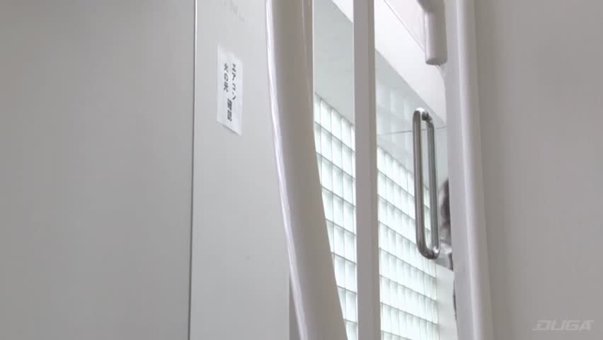 クンニバイオレンス 凶器マ○コの直づけ聖水 須藤早紀