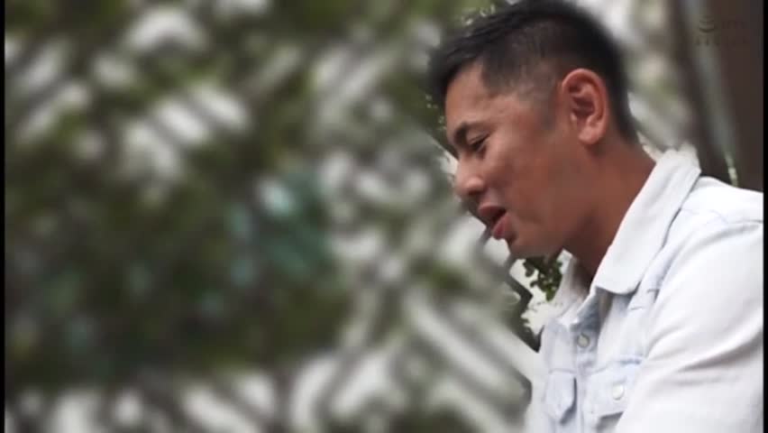 韓流スレンダー美女セーヒ！日本男児と密着セックス！