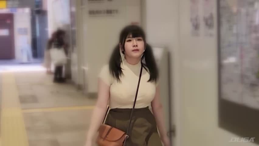 発掘！SNSで出会った乳の馬鹿デカい素人さん 柚