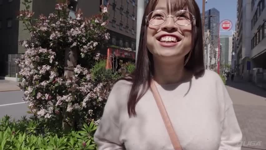 このオッパイがスゴい。脱いだら鼻血が飛び出る極上恵体