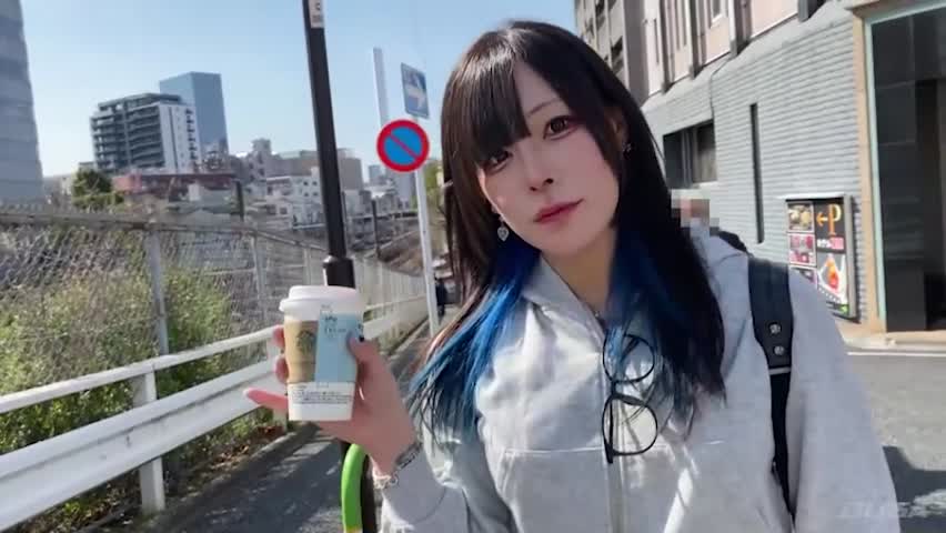 本領発揮 巨乳ギャルはオチ○ポ付き！！