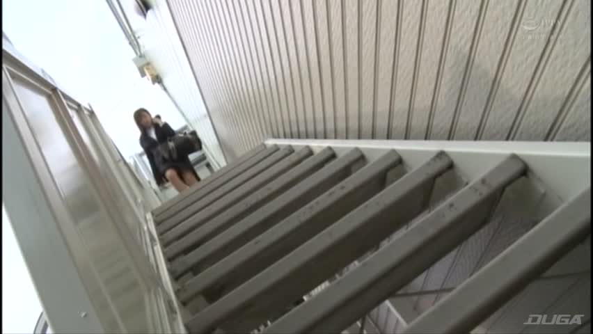 本物女性宅侵入 ボディカメラ下着物色体験 2
