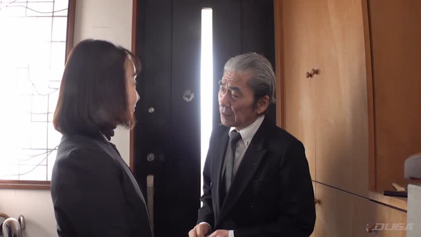 未亡人 喪服の下から滲み出る性欲4